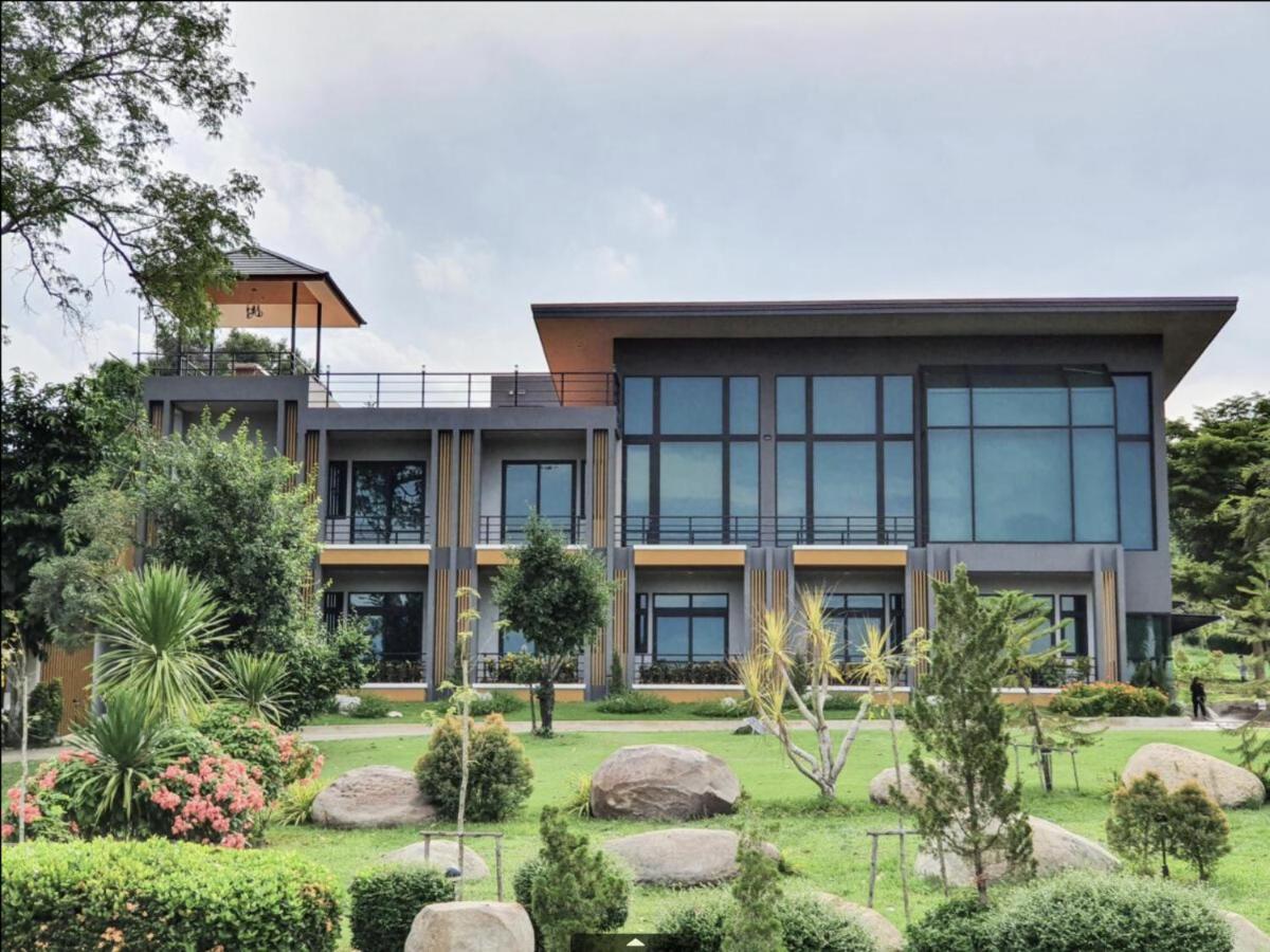 Ravin Home ราวินโฮม Nakhon Nayok Exterior foto